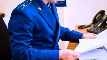 В Новошешминске осудили мужчину, пытавшегося оплатить топливо на автозаправке найденной банковской картой